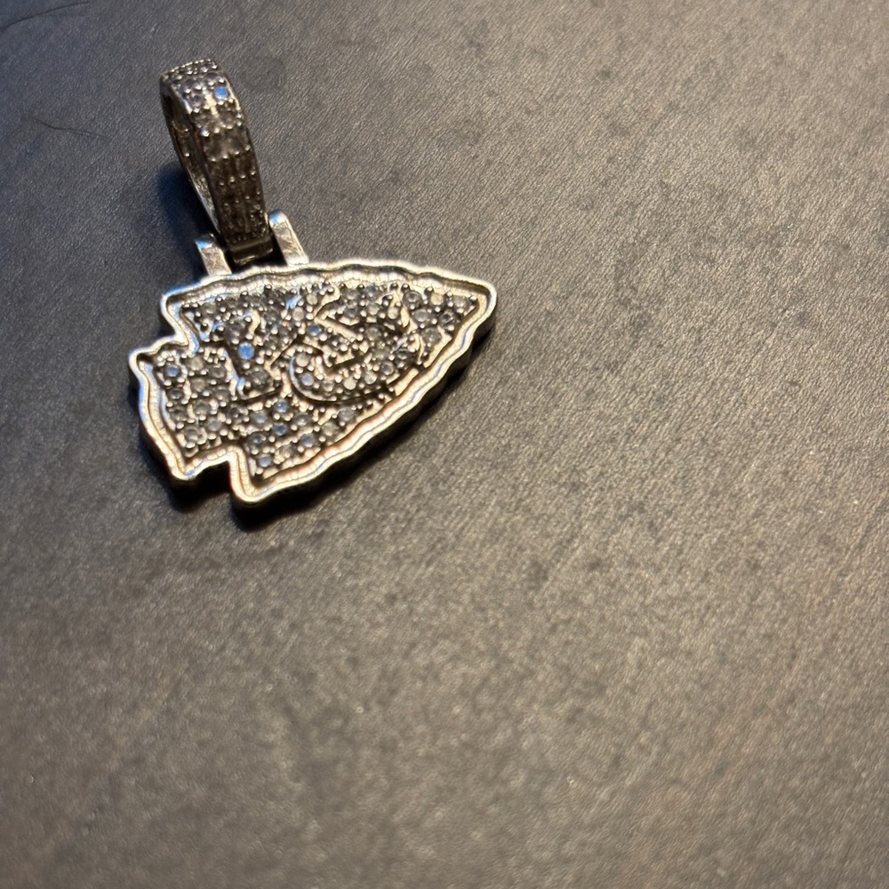 GLD kansas city cheifs mini pendant